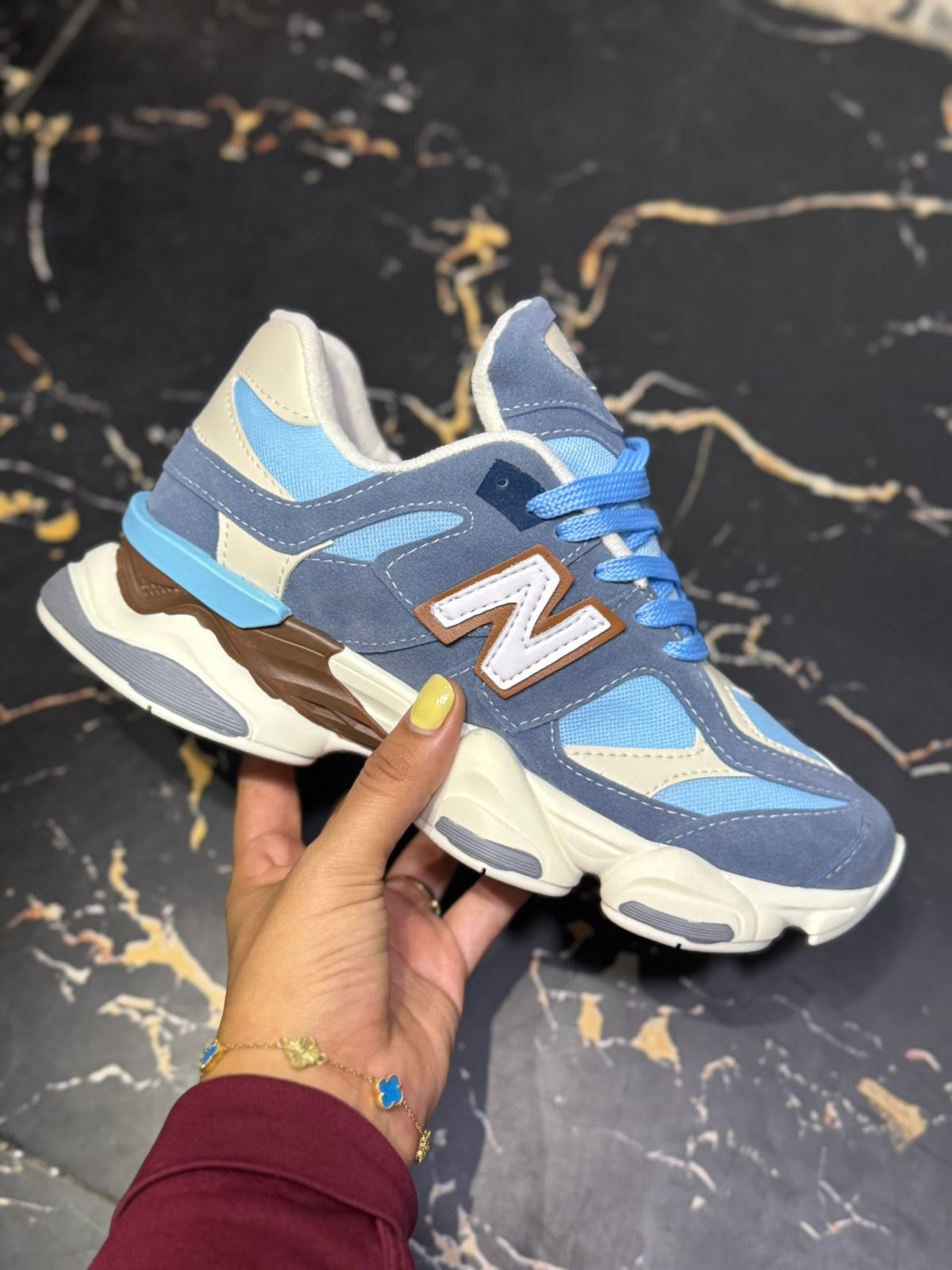New Balance 9060 Dama